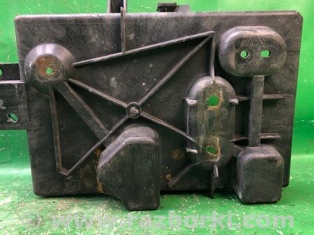 ФОТО Полиця акумулятора для Mazda CX-7 Київ