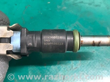 ФОТО Форсунка паливна для Volkswagen Passat B7 (09.2010-06.2015) Київ
