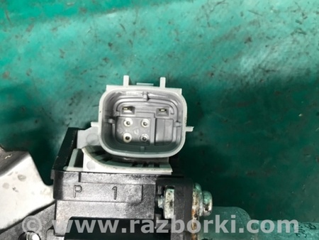 ФОТО Склопідйомник для Nissan Rogue (08-14) Київ