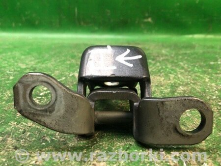 ФОТО Петля двері верхня для Honda Odyssey (11-17) Київ