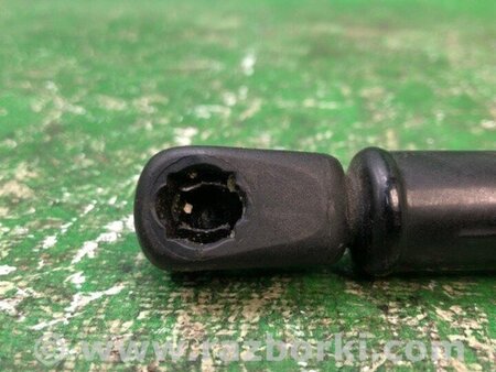 ФОТО Амортизатор капоту для KIA Soul 2 PS (13-18) Київ