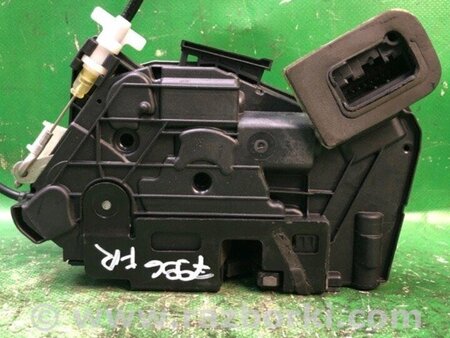 ФОТО Замок двері для Volkswagen Passat B7 (09.2010-06.2015) Київ