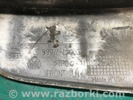 ФОТО Бризговик для Nissan Sentra B17 (12-19) Київ