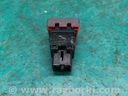 ФОТО Кнопка аварійної сигналізації для Nissan Sentra B17 (12-19) Київ