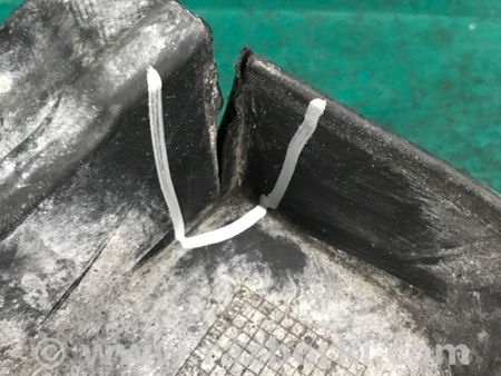 ФОТО Бризговик для Audi (Ауди) Q5 I 8R (08-17) Київ