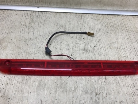 ФОТО Фонарь стоп-сигнала для Nissan Sentra B16 (06-10) Київ