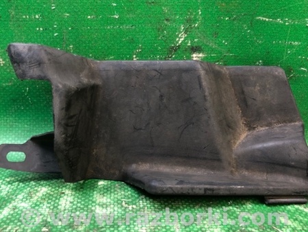 ФОТО Пластик під лобове скло / Жабо для Mitsubishi Galant Київ