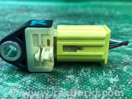 ФОТО Датчик удару для Toyota Prius III XW30 (09-15) Київ