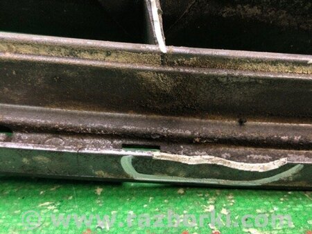 ФОТО Решітка радіатора для Toyota Sienna (11-16) Київ