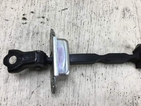 ФОТО Обмежувач дверей для Nissan Sentra B16 (06-10) Київ