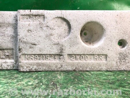 ФОТО Наповнювач бампера задній для Mitsubishi Outlander Київ