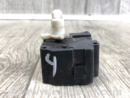 ФОТО Моторчик заслінки пічки для Volkswagen Phaeton 3D2 (03.2002-03.2016) Київ