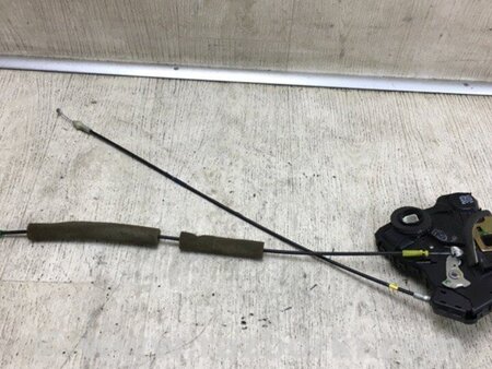 ФОТО Замок двері для Toyota Camry 30 XV30 (01-06) Київ