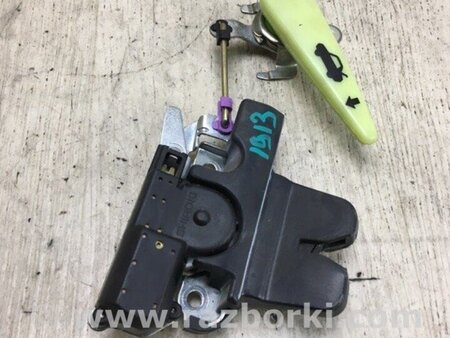 ФОТО Замок кришки багажника для Toyota Camry 30 XV30 (01-06) Київ