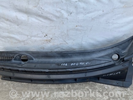 ФОТО Пластик під лобове скло / Жабо для Mitsubishi Outlander XL CW (05-12) Київ