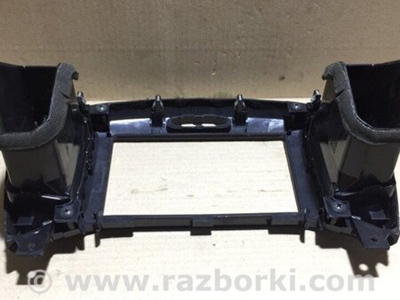 ФОТО Накладка торпедо під магнітолу для Nissan Juke (10-19) Київ