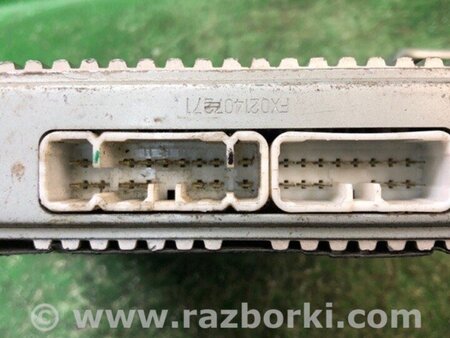 ФОТО Підсилювач звуку для Toyota Land Cruiser 100 J100/J105 (98-07) Київ