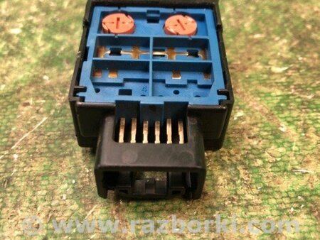 ФОТО Кнопка закрывания крышки багажника для Lexus LS460 USF41/UVF45 (07-12) Київ