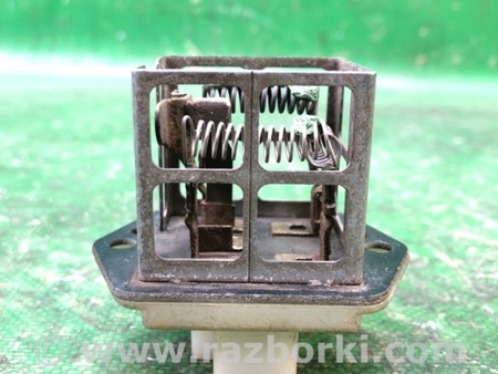 ФОТО Резистор пічки для Nissan Terrano Київ