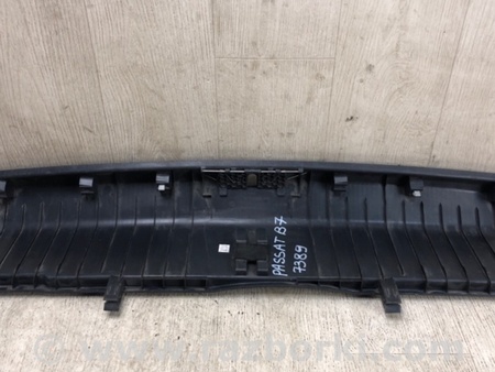 ФОТО Накладка панелі багажника внутрішня для Volkswagen Passat B7 (09.2010-06.2015) Київ