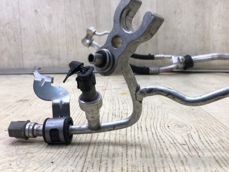 ФОТО Трубка кондиціонеру для Jeep Cherokee KL (2013-2023) Київ