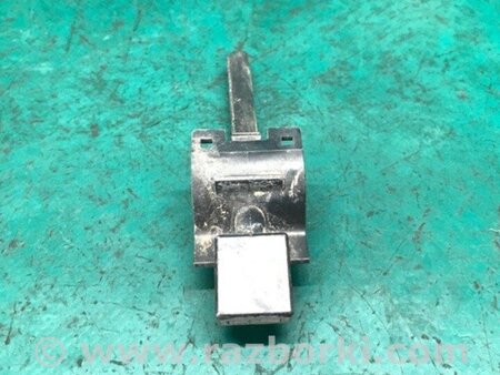 ФОТО форсунка омивача скла для Toyota Land Cruiser Prado J150 (09-23) Київ