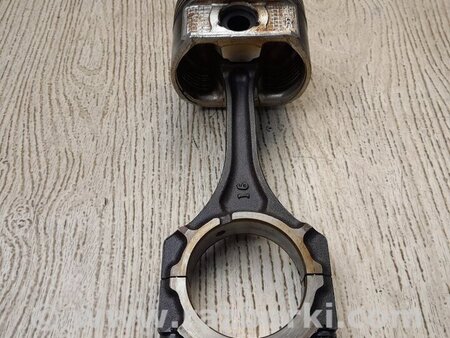 ФОТО Поршень для Toyota Camry 30 XV30 (01-06) Київ