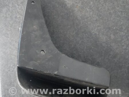 ФОТО Бризговик для Nissan LEAF (10-17) Київ