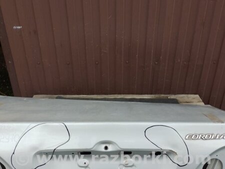 ФОТО Кришка багажника для Toyota Corolla E120 (08.2000-02.2007) Київ