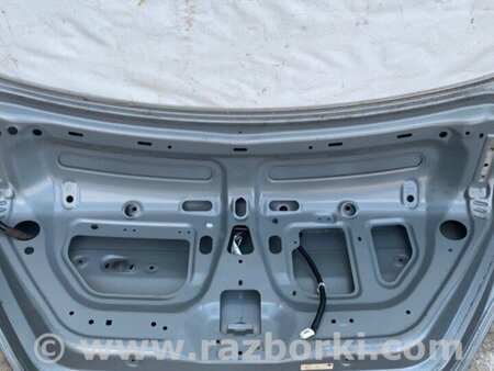 ФОТО Кришка багажника для Nissan Versa B17 Київ