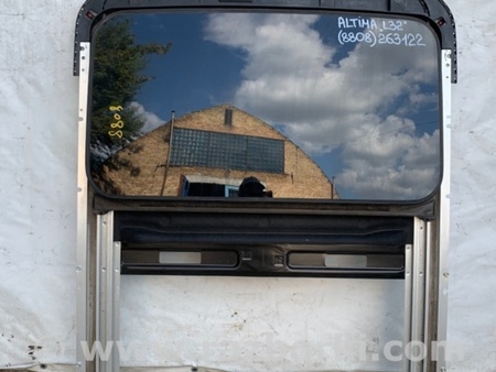 ФОТО Люк для Nissan Altima L32 Київ