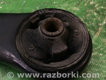 ФОТО Важіль передньої підвіски нижній для Toyota Prius II XW20 (03-09) Київ