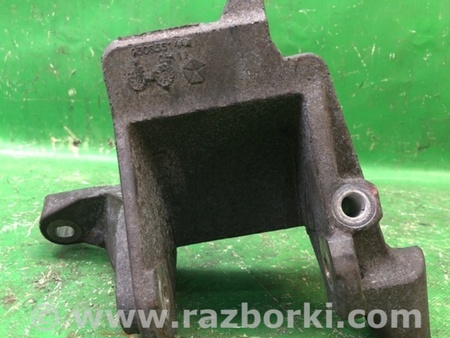 ФОТО Кронштейн двигуна для Dodge Journey (2011-2020) Київ