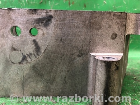 ФОТО Кронштейн крепления КПП для Volvo S60 Київ