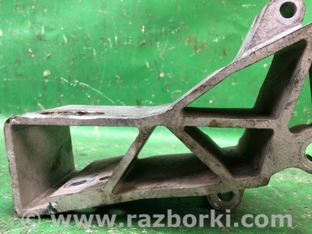 ФОТО Кронштейн крепления КПП для Volvo S60 Київ