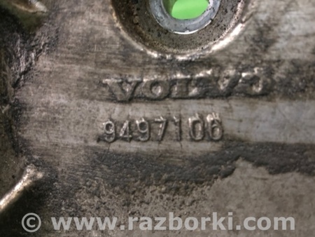 ФОТО Кронштейн двигуна для Volvo S60 Київ