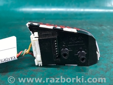 ФОТО Кнопки руля для KIA Cerato 2 TD (08-12) Київ