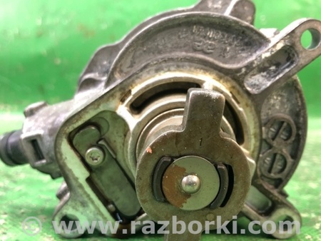 ФОТО Вакуумний насос для Volkswagen Jetta USA (10-17) Київ