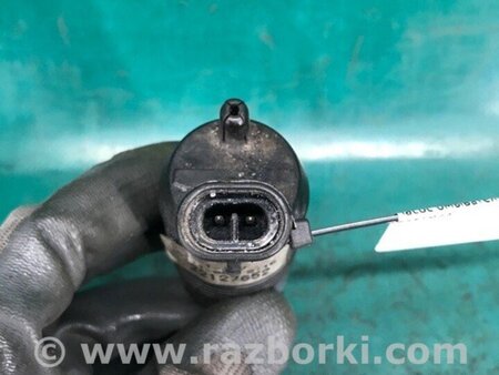 ФОТО Насос омивача скла для Cadillac Escalade (2001-2006) Київ