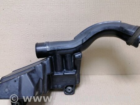 ФОТО Резонатор повітряного фільтра для Lexus CT200 (11-17) Київ