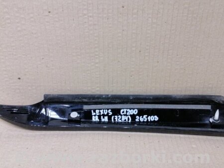 ФОТО Молдинг для Lexus CT200 (11-17) Київ
