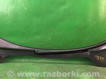 ФОТО Пластик під лобове скло / Жабо для Volkswagen Jetta 5 1K2, 1K5 (01.2005 - 12.2010) Київ