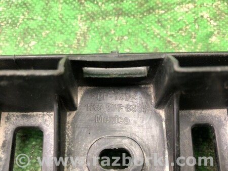 ФОТО Кронштейн заднього бампера для Volkswagen Jetta 5 1K2, 1K5 (01.2005 - 12.2010) Київ