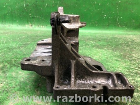 ФОТО кронштейн опори двигуна для Nissan Juke (10-19) Київ