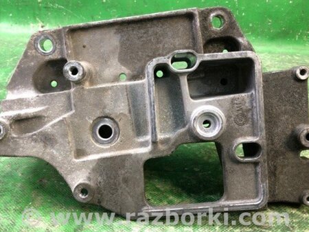 ФОТО кронштейн опори двигуна для Nissan Juke (10-19) Київ