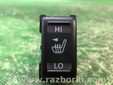 ФОТО Кнопка обігріву сидінь для Nissan Juke (10-19) Київ