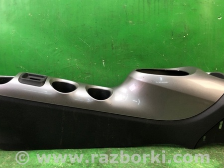 ФОТО Консоль центральна для Nissan Juke (10-19) Київ