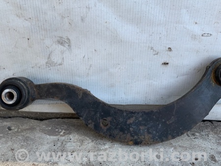 ФОТО Важіль задньої підвіски поперечний верхній для Lexus CT200 (11-17) Київ