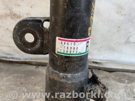 ФОТО Амортизатор для Lexus CT200 (11-17) Київ