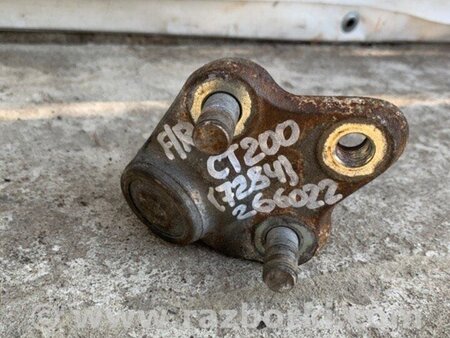 ФОТО Кульова опора для Lexus CT200 (11-17) Київ